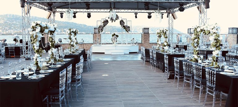 Yenilenen Dekorasyonuyla Venue